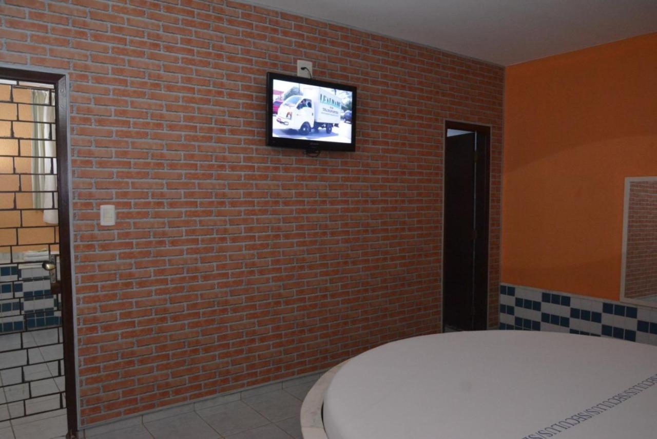 Motel Seculus 巴雷图斯 外观 照片