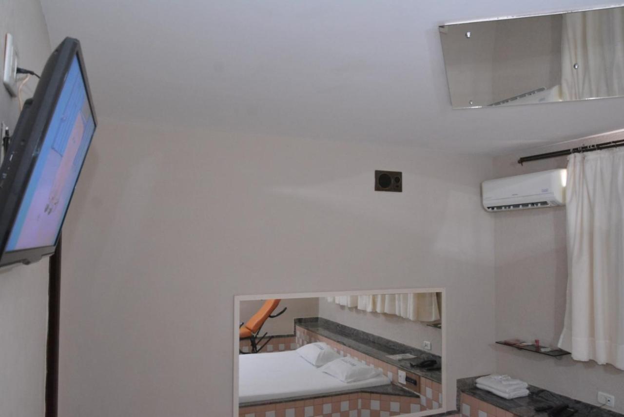 Motel Seculus 巴雷图斯 外观 照片